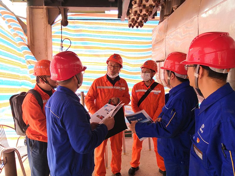 瀘天化弘旭公司為中國兵器集團(tuán)南溪紅光公司提供技術(shù)服務(wù)--弘旭公司南溪紅光公司業(yè)務(wù)拓展紀(jì)實(圖2) 瀘天化弘旭公司為中國兵器集團(tuán)南溪紅光公司提供技術(shù)服務(wù)--弘旭公司南溪紅光公司業(yè)務(wù)拓展紀(jì)實(圖2)