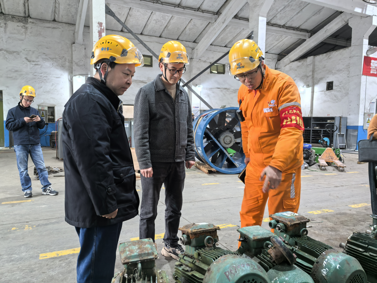 ?瀘天化集團安全生產專項督導組赴弘旭公司開展實地檢查(圖3) ?瀘天化集團安全生產專項督導組赴弘旭公司開展實地檢查(圖3)