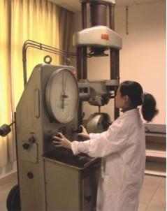 拉伸試驗(圖1) 拉伸試驗(圖1)