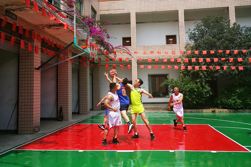 永遠(yuǎn)跟黨走——弘旭與股份設(shè)備部舉辦“學(xué)黨史強黨性 守初心開新局”聯(lián)誼賽(圖3) 永遠(yuǎn)跟黨走——弘旭與股份設(shè)備部舉辦“學(xué)黨史強黨性 守初心開新局”聯(lián)誼賽(圖3)