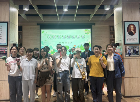 弘旭團總支開展“艾香傳情，錘享安康”主題活動